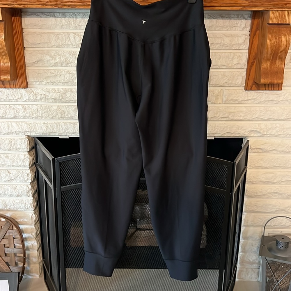 Misses Old Navy Active Elevate Legginggo Drylarge… - image 2